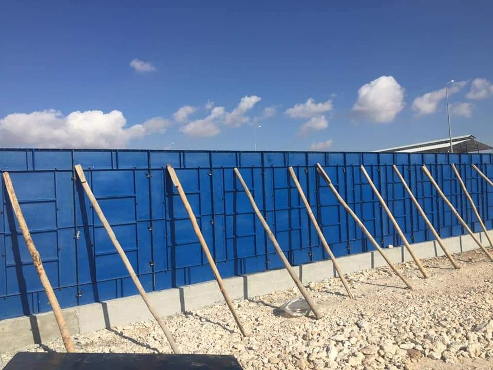 WALL MOLD