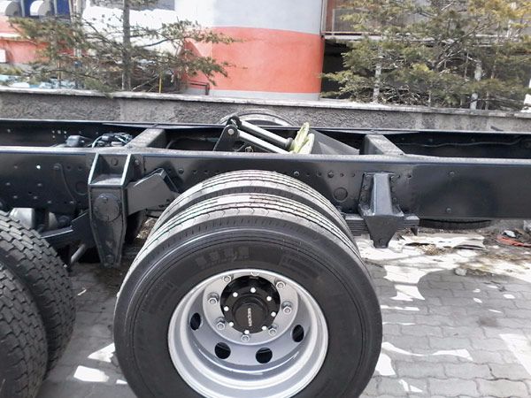 Auxiliary Axle
