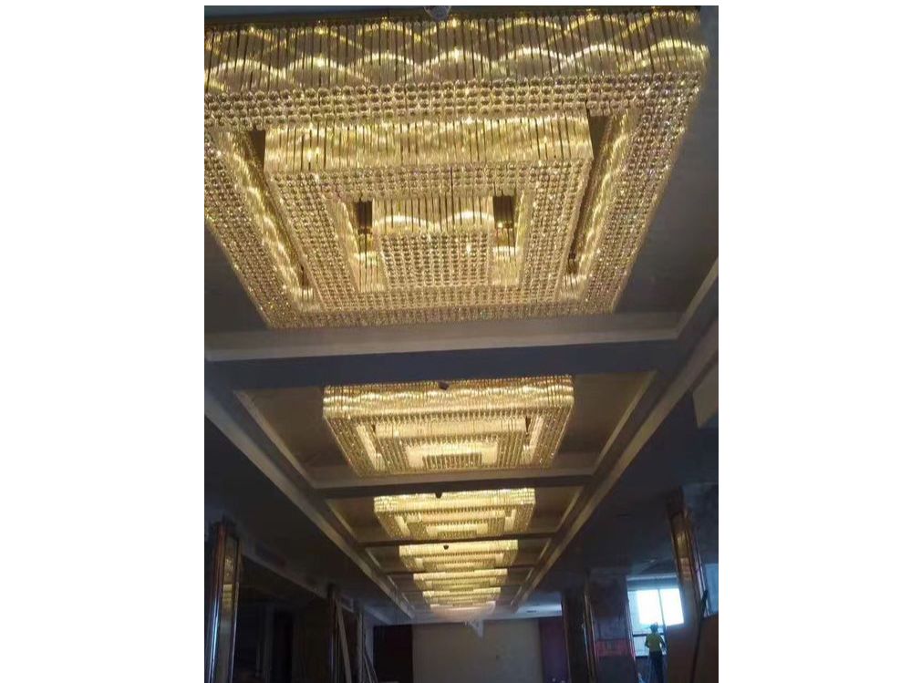 CHANDELIER