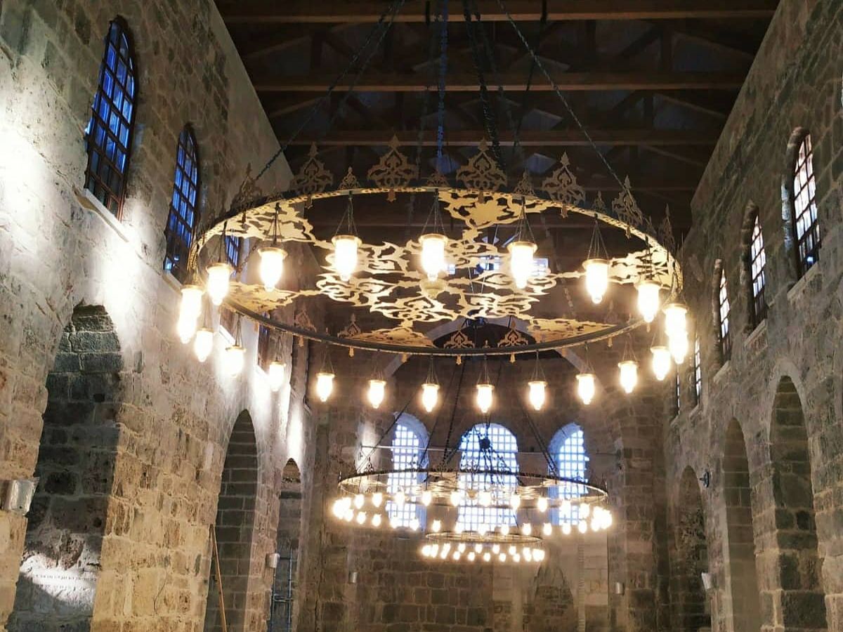CHANDELIER