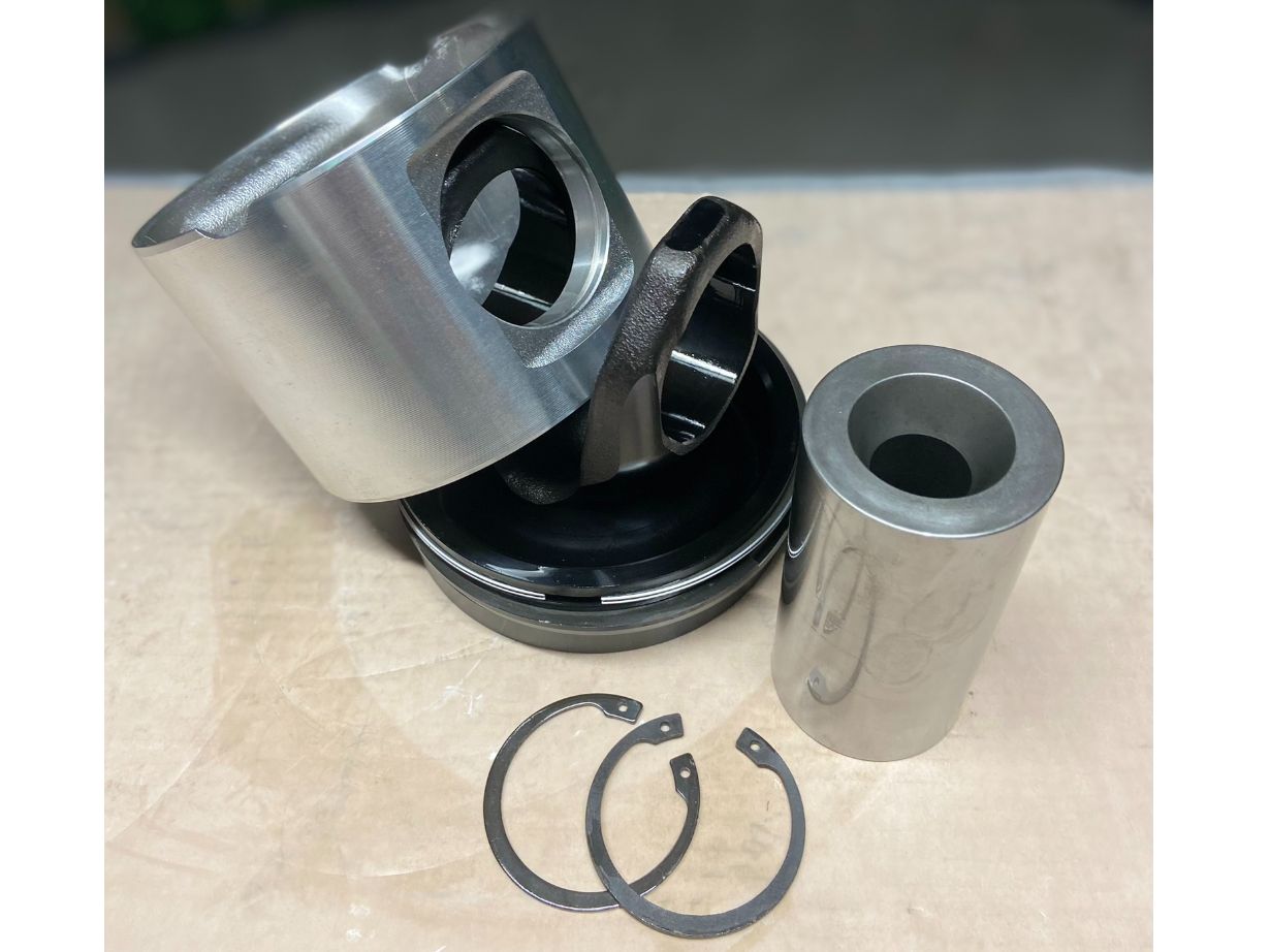 Piston
